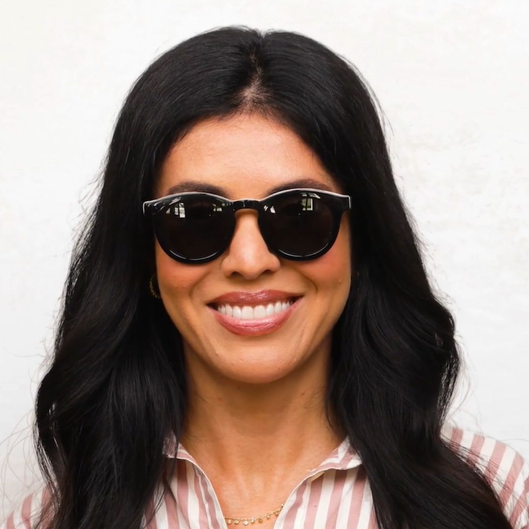 NEW PEEPERS women\'s beverly shores polarized sunglasses in black Beverly Shores - Peepers by PeeperSpecs main image 3